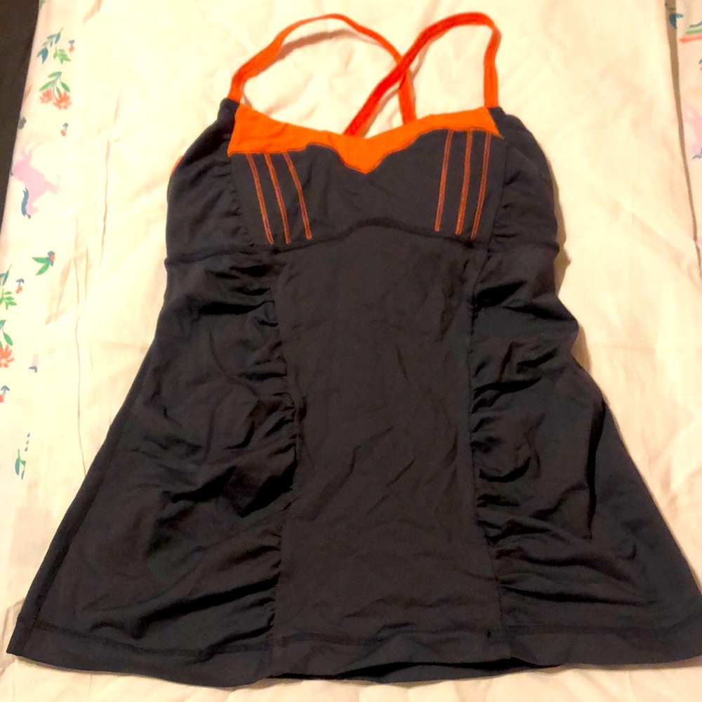 Lulemon top, women XS